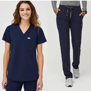 Figs Yola High Waiste Skinny Scrub Pants 2.0 *limited edition & Catrina Top